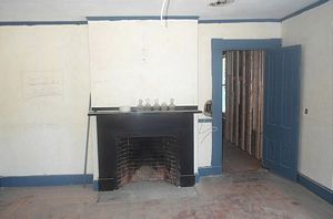 gal/Button House - Restoration/tn_DCP_763.jpg